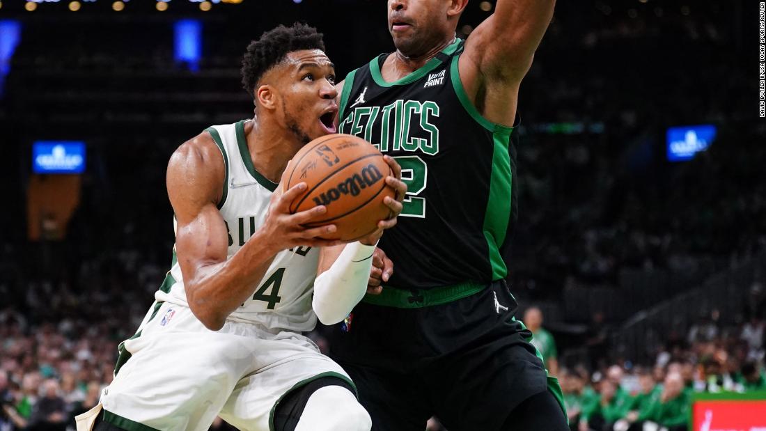 Bucks vs Celtics: Giannis Antetokounmpo scores amazing self alley-oop ...