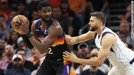 Deandre Ayton scored 25 points for the Suns, as all five starters finished in double-figures.