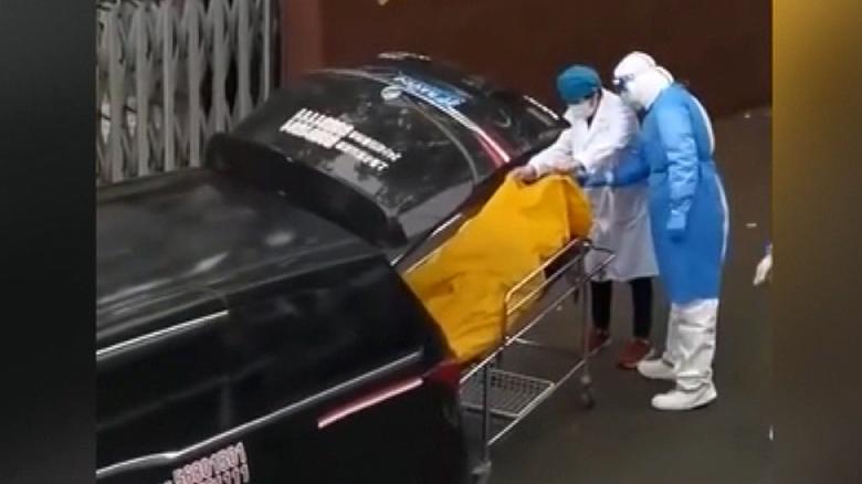 Shanghai resident mistakenly sent to morgue while still alive