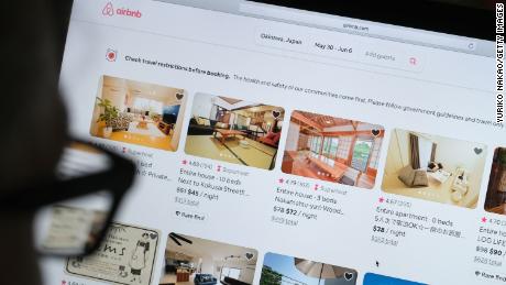 Airbnb&#39;s business is booming — and rates are rising