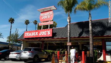 Orijinal Trader Joe & # 39; Pasadena, California'da.  1967 yılında açılmıştır.