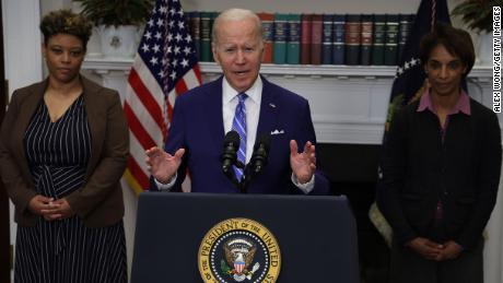 Biden is near the tipping point with the Americans on the economy
