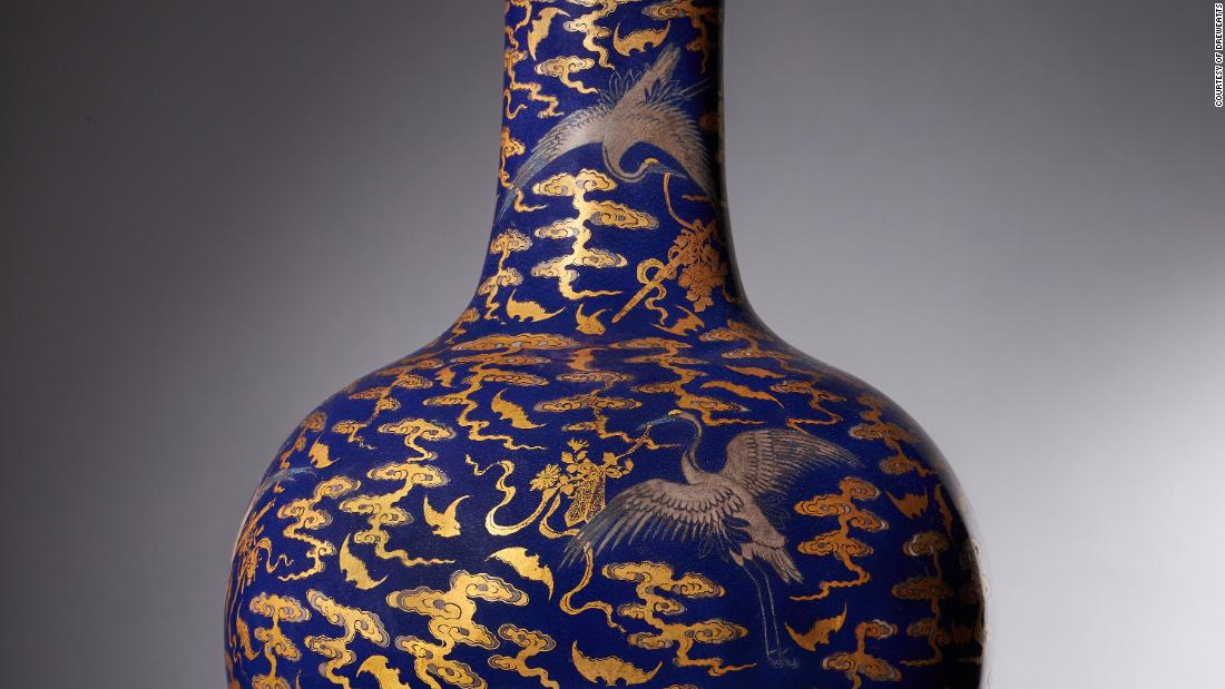 Qianlong period vase found in kitchen could be worth up to $186,000