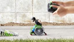 Hot Wheels, ilk uzaktan kumandalı tekerlekli sandalye oyuncağını piyasaya sürdü