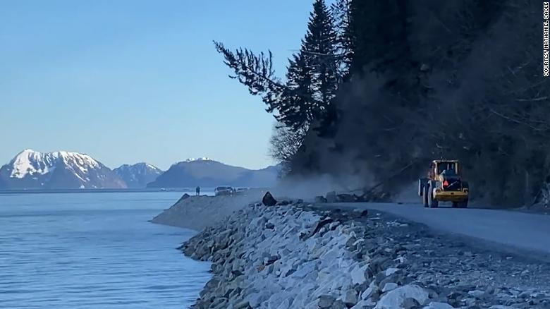 Landslide buries primary road connecting Alaska resort community to city of Seward