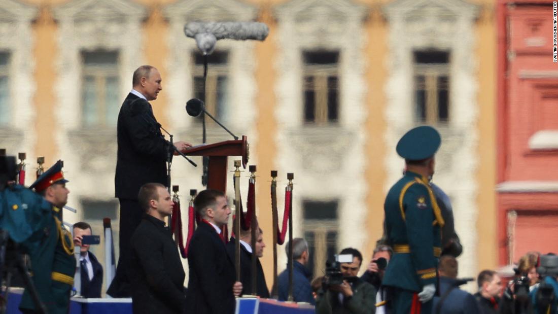 On a Victory Day without new victories, Putin's speech keeps the world guessing