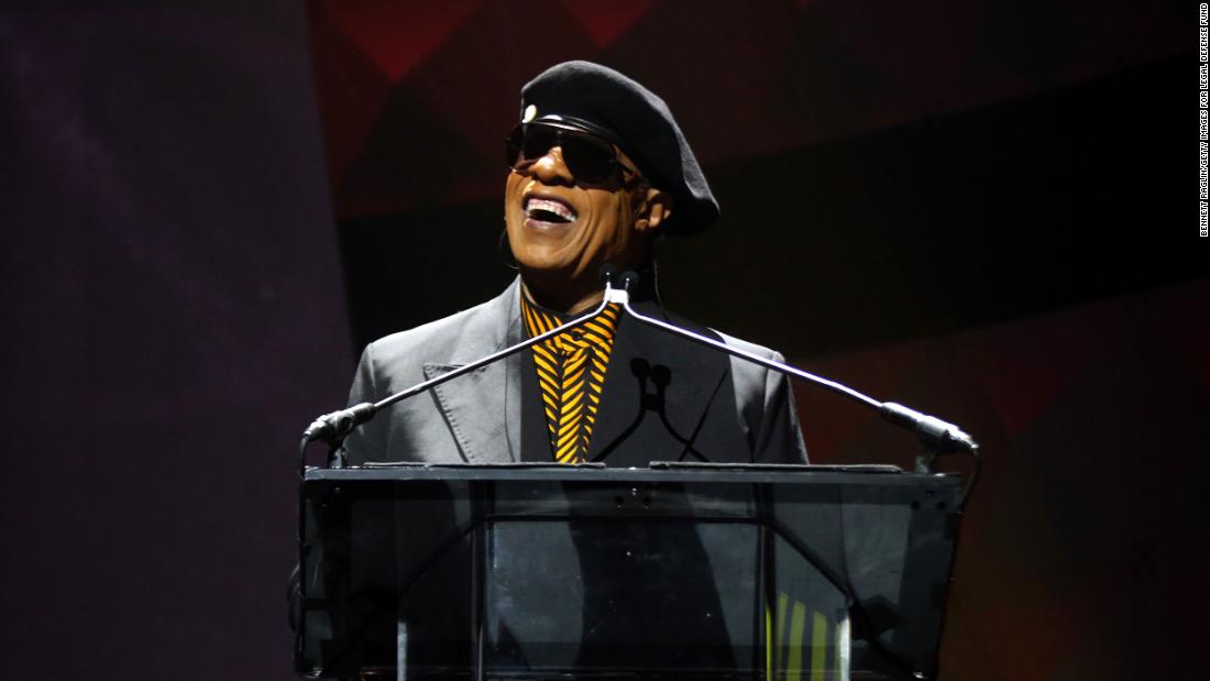 Stevie Wonder : « L’Amérique est en temps de crise »