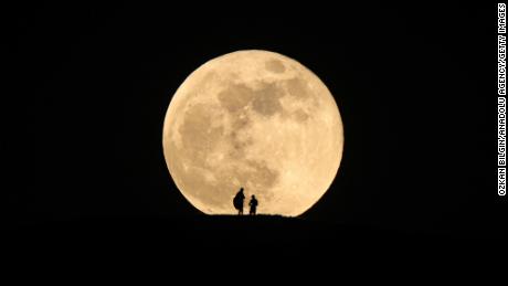 This year&#39;s flower moon will coincide with a total lunar eclipse.