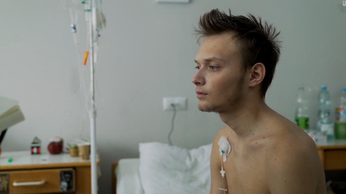 Ukrainian patients lay bare the scars of war – CNN Video