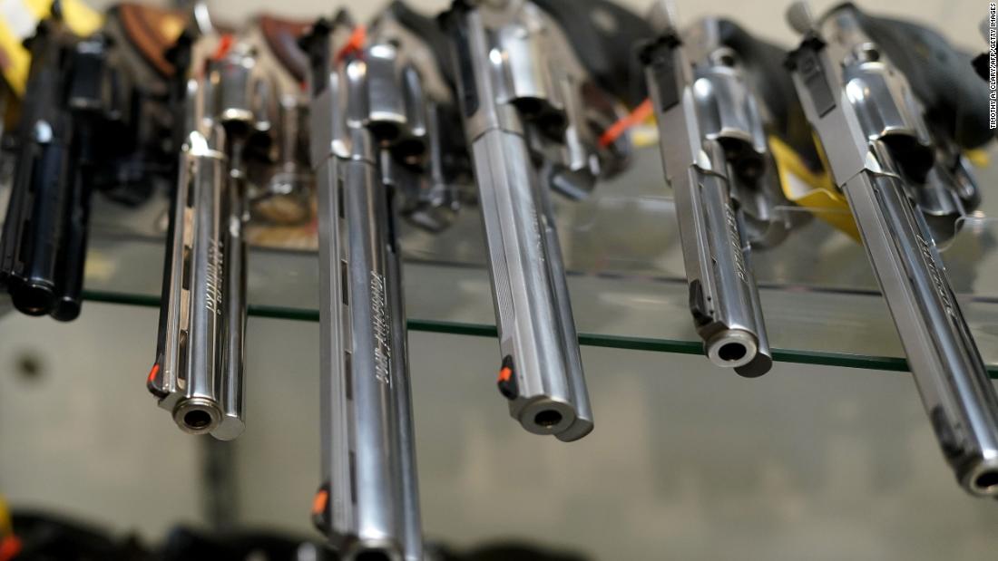 SCOTUS issues decision expanding gun rights