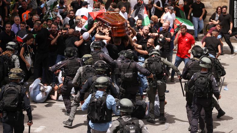 Video shows Israeli police beating mourners at Palestinian-American journalist's funeral procession