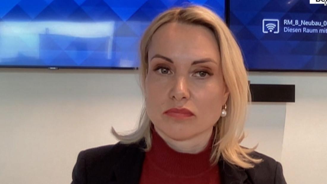 Video: Journalist who protested on Russian State TV talks about her consequences