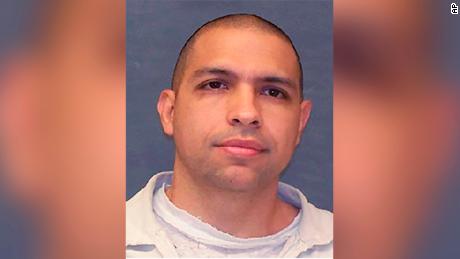 Récompense de 22 500 $ offerte au meurtrier évadé qui a attaqué le chauffeur du bus de la prison du Texas