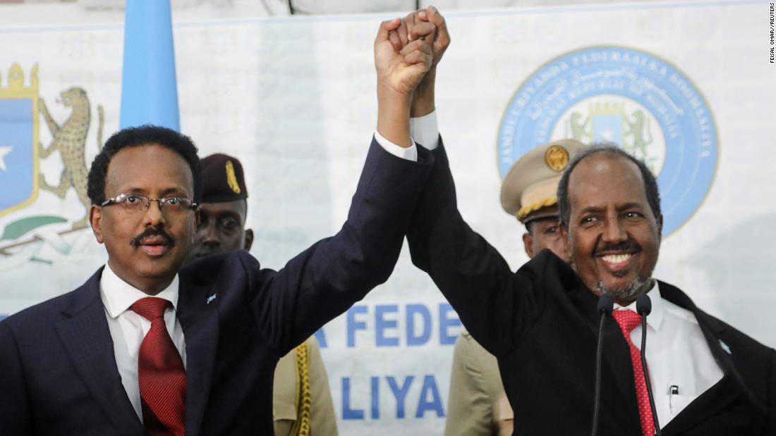 Former Somali president returns to power, vows to return Somalia to stability