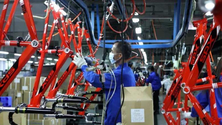 How China's workers are faring during a tumultuous supply chain crisis