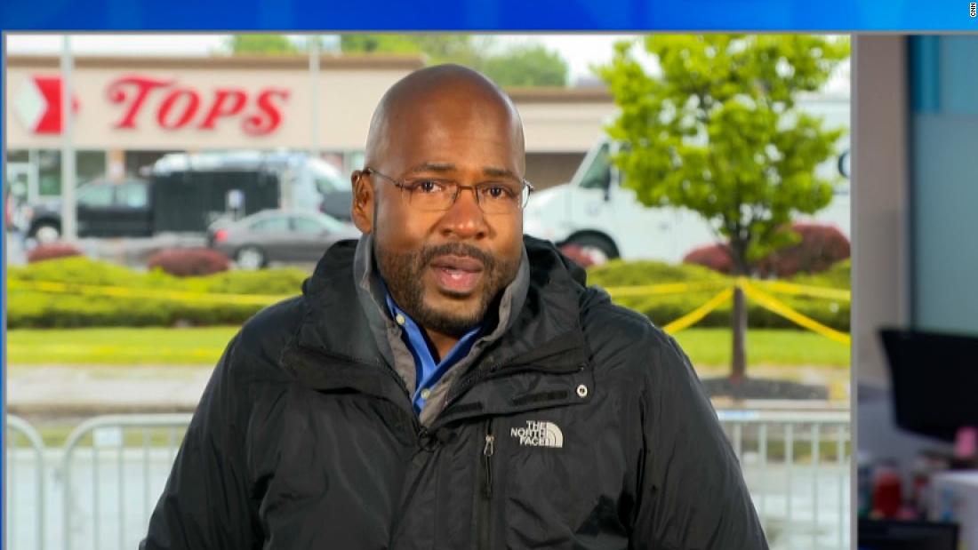 CNN’s Victor Blackwell has emotional reaction to covering mass shootings – CNN Video