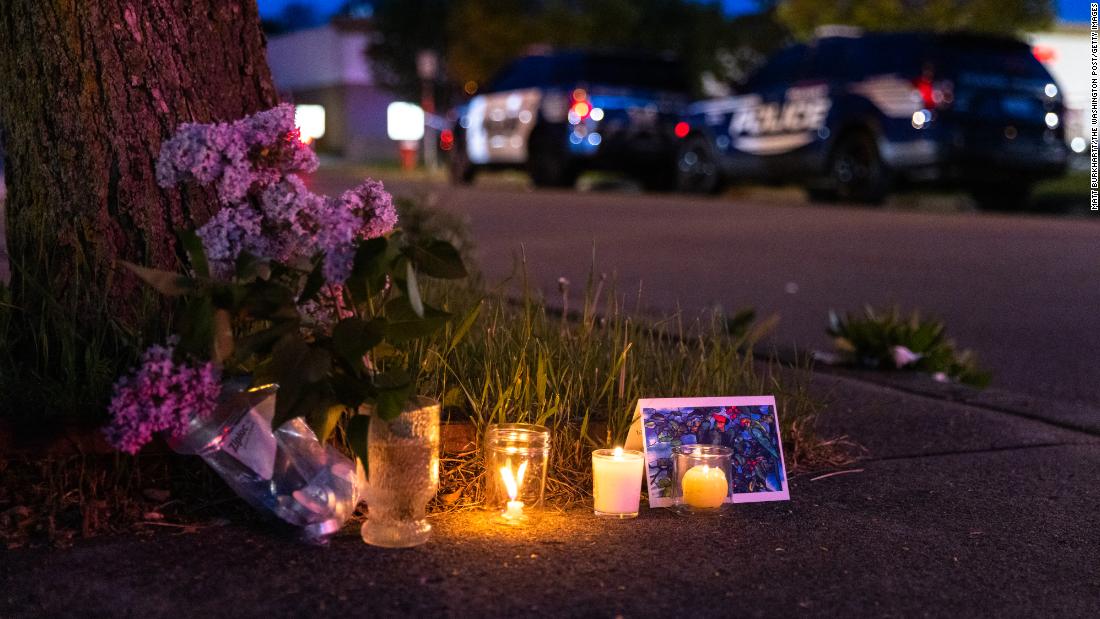 Mass shootings: How to calm anxiety and fear after an event