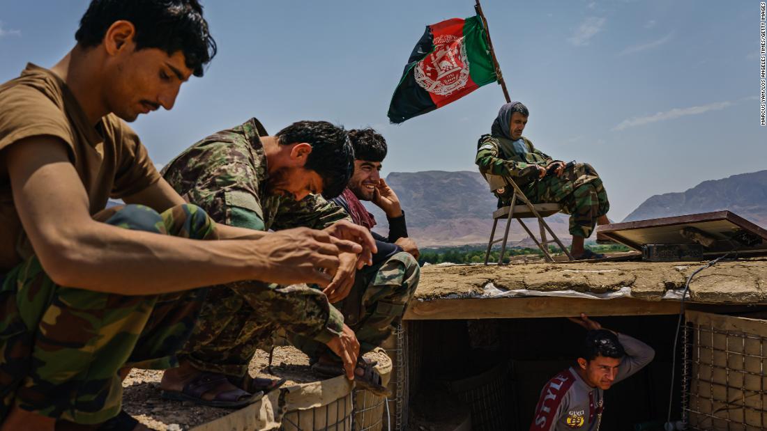 El informe del OIEA dice que las decisiones de la administración Trump y Biden han llevado al colapso de las fuerzas de seguridad afganas