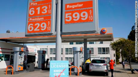 California&#39;s $6 gas could spread nationwide, JPMorgan warns