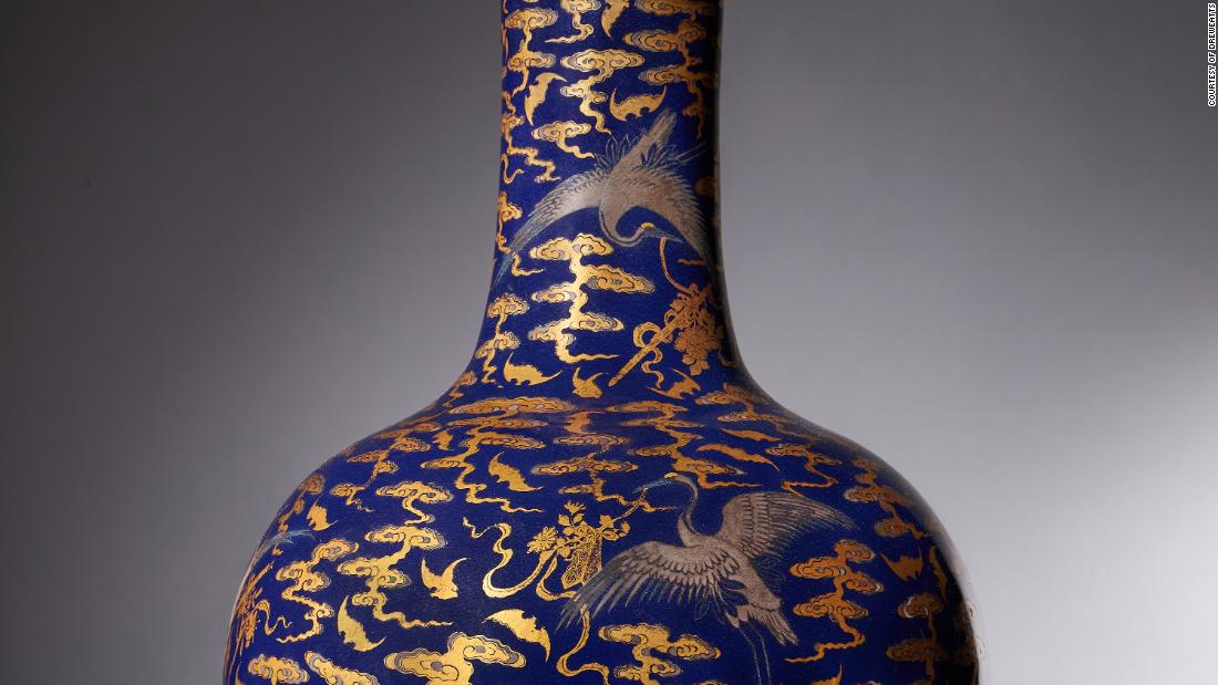Rare 18th-century Chinese vase kept in kitchen sells for $1.8 million at auction