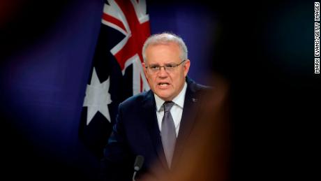 Opinion: How Australia & # 39; s & # 39; mate-ocracy & # 39;  created a toxic Parliament 