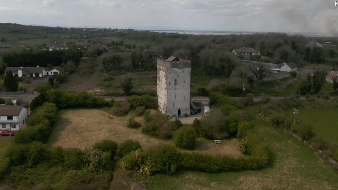 Some Ukrainians have found refuge at a 15th century Irish castle – CNN Video