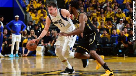 The Warriors&#39; exceptional defense shut down Luka Doncic and the Mavs,