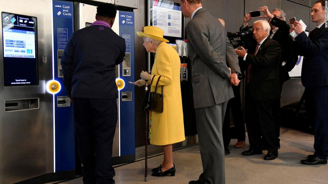 The Queen purchases a train ticket as she attends &lt;a href=&quot;http://edition.cnn.com/travel/article/queen-elizabeth-train-line-london-intl-scli-gbr/index.html&quot; target=&quot;_blank&quot;&gt;the opening ceremony of the long-awaited Elizabeth line&lt;/a&gt; at the Paddington station in west London in May 2022. She had recently been suffering from mobility issues, canceling several appearances.