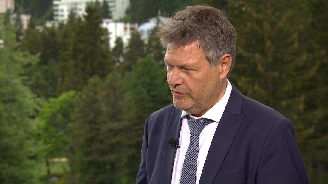 Video: Here’s what Germany’s economy minister proposes for tackling inflation – CNN Video