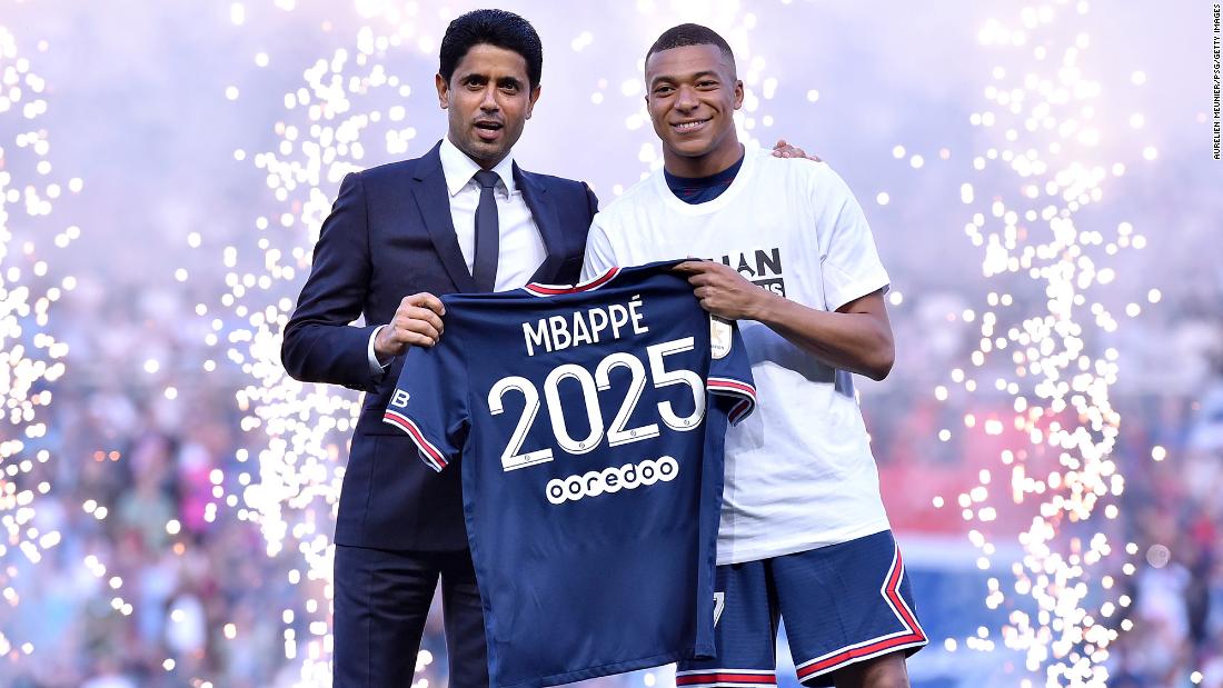 Why Kylian Mbappé chose to stay at PSG