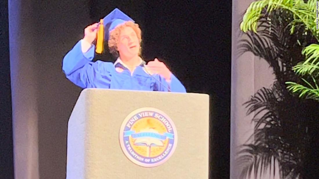 Class president couldn't discuss being gay in graduation speech, so he did this