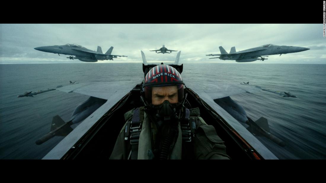 Hollywood Minute:   ‘Top Gun: Maverick’ returning to theaters – CNN Video