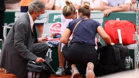 Simona Halep says she had a panic attack during her defeat at the French Open