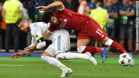 Mo Salah was forced to leave the final early in 2018 after this foul by Sergio Ramos.