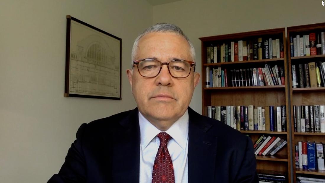 Toobin on SCOTUS leak investigation: ‘You can understand why the clerks are freaking out’ – CNN Video