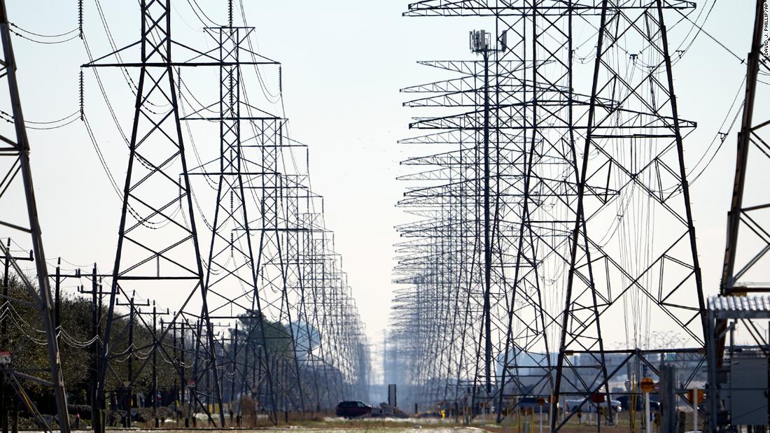 Energy experts sound alarm about US electric grid: ‘Not designed to withstand the impacts of climate change’