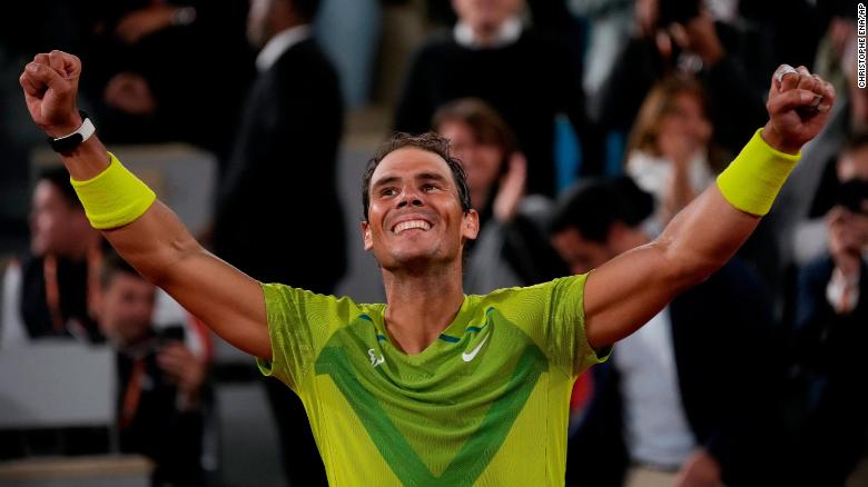 Rafael Nadal advances to French Open semifinals after defeating Novak Djokovic in thriller