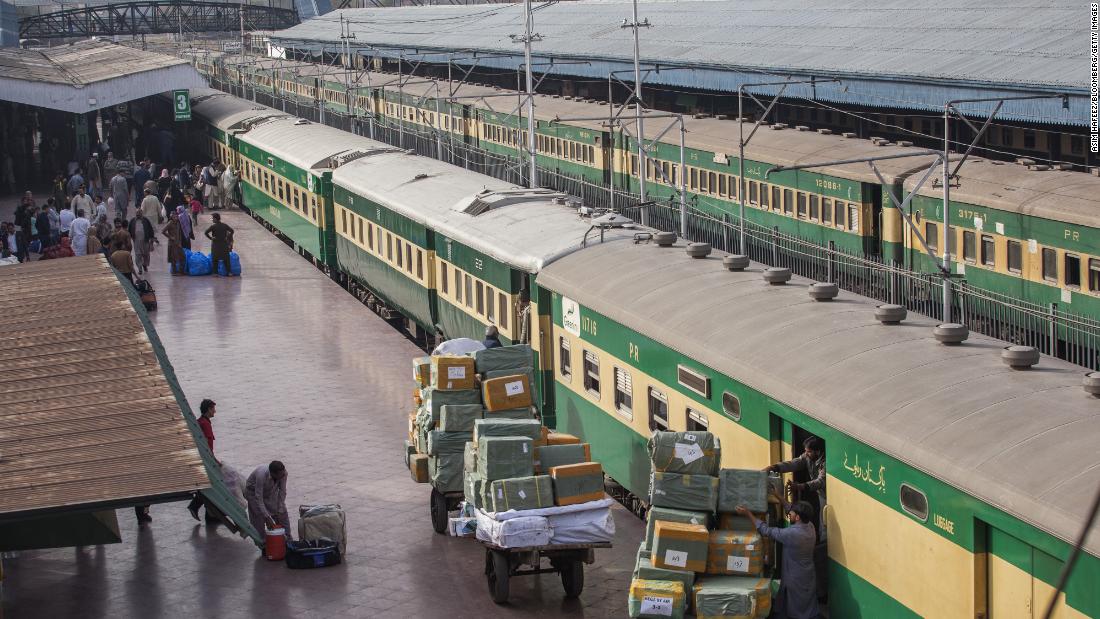 Alleged gang-rape of woman on moving train sparks anger in Pakistan