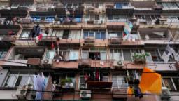 Shanghai neighborhoods return to lockdown just a day after restrictions eased