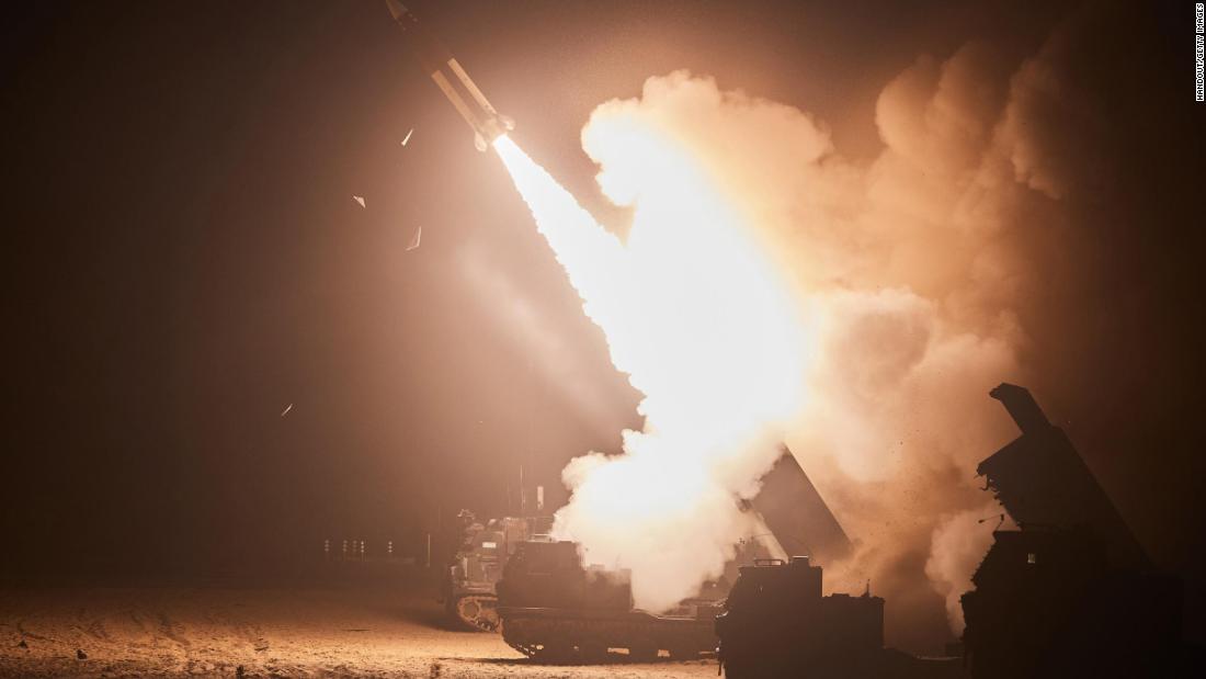 韓米、対北朝鮮ミサイル8発発射