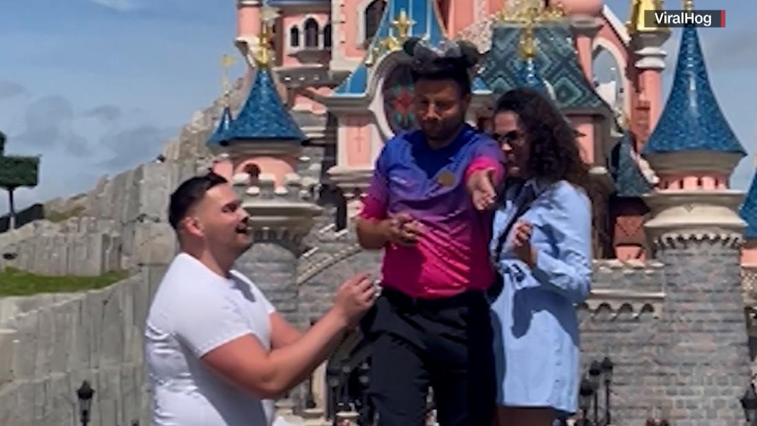 Watch Disney Apologizes To Couple After Employee Spoils Their Proposal