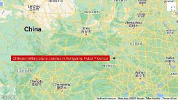 PLA'nın J-7 uçağı Hubei'deki yerleşim bölgesinde düştü, en az bir ölü