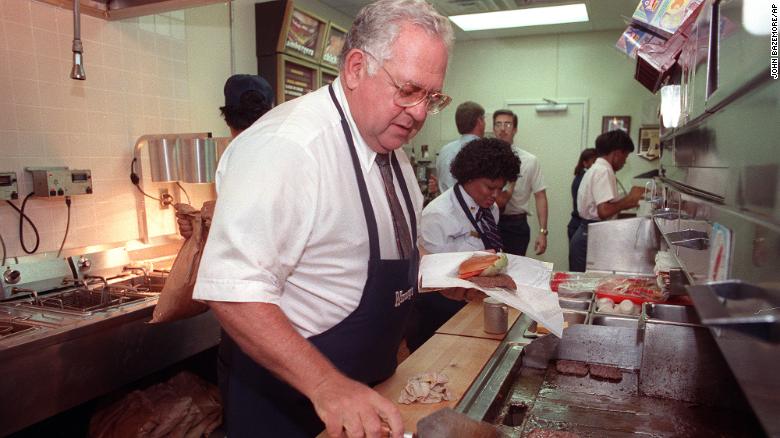 Dave Thomas, the founder of Wendy&#39;s, had a folksy style and everyman persona. 