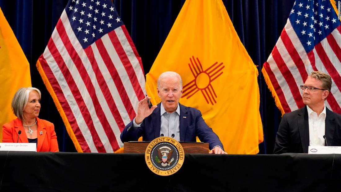 New Mexico wildfires: Biden pledges federal government will cover “100%” of cost