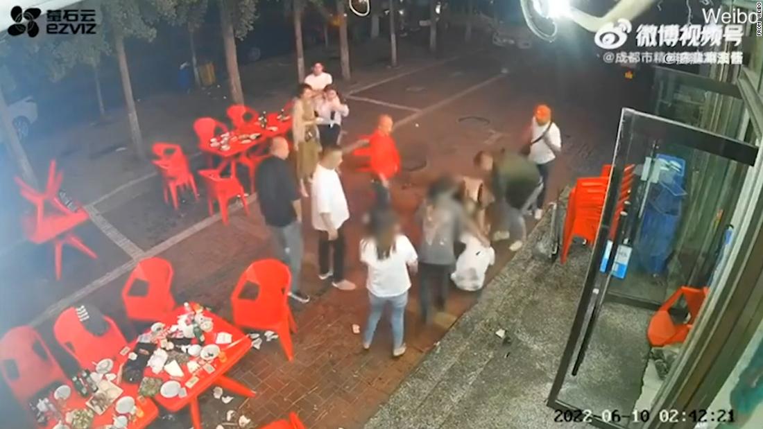 Victims of Tangshan restaurant attack recovering from injuries, Chinese police say
