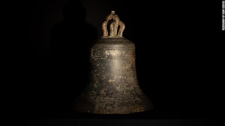 The ship's bell was used to identify the Gloucester, which sank along the Norfolk coastline, the site of many shipwrecks in the 17th and 18th centuries.