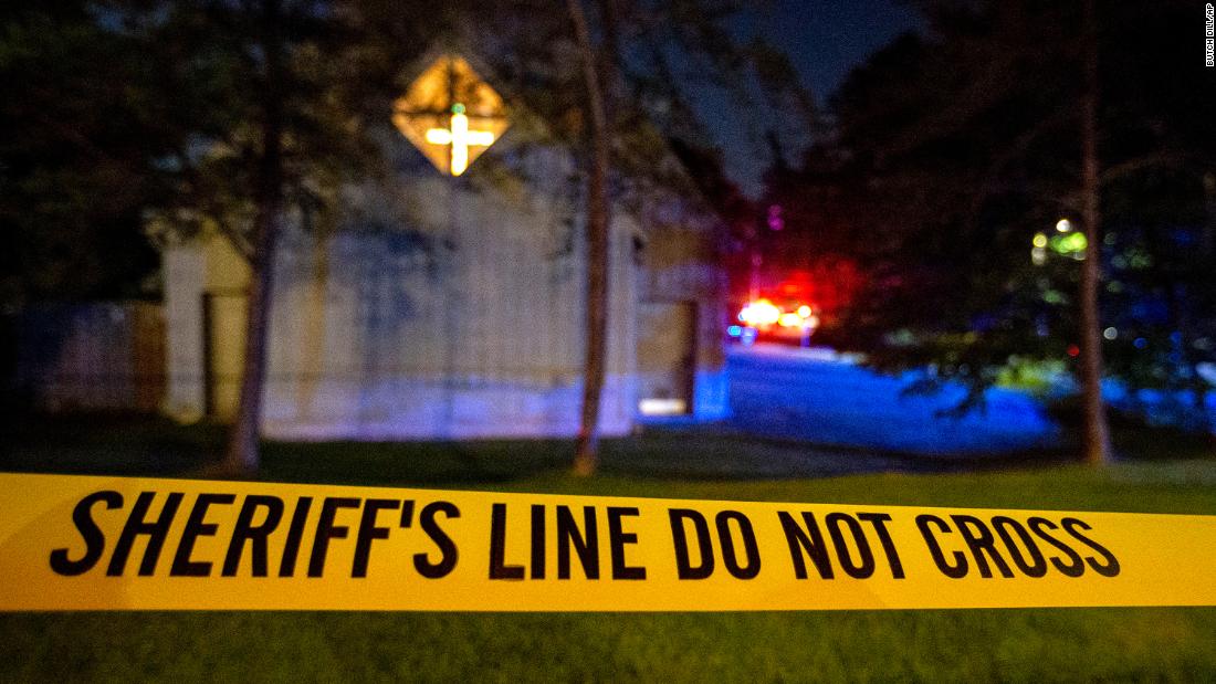 3 people dead in Alabama church shooting – CNN Video