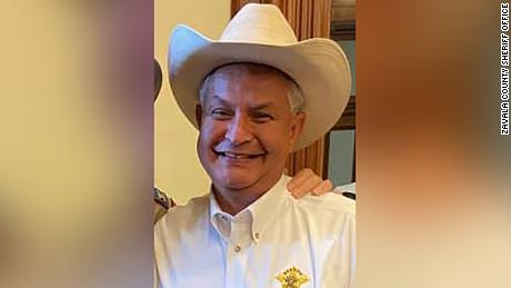 Zavala County sheriff says he 'never heard anybody say they were in charge'  after arriving at Uvalde school shooting