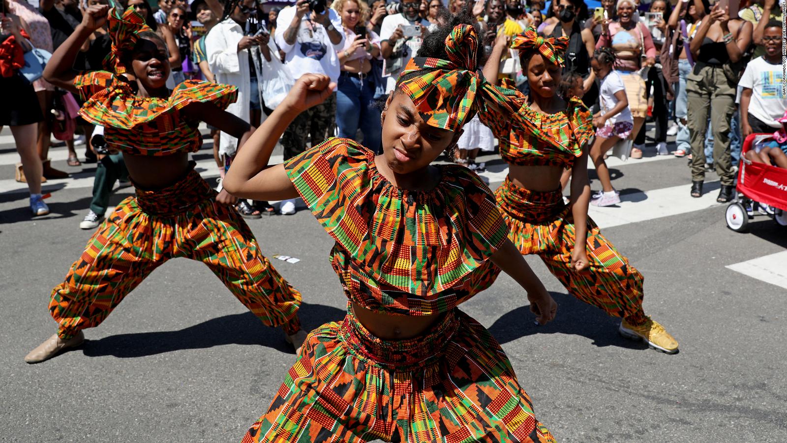 Juneteenth concert: Chaka Khan, Khalid, Ne-Yo and more light up the ...