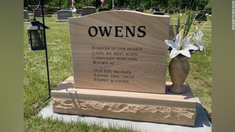 A hidden swear word on a headstone has stirred controversy in this Iowa community